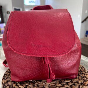 Portland Leather Goods Bucket Backpack Chili Red Excellent Condition